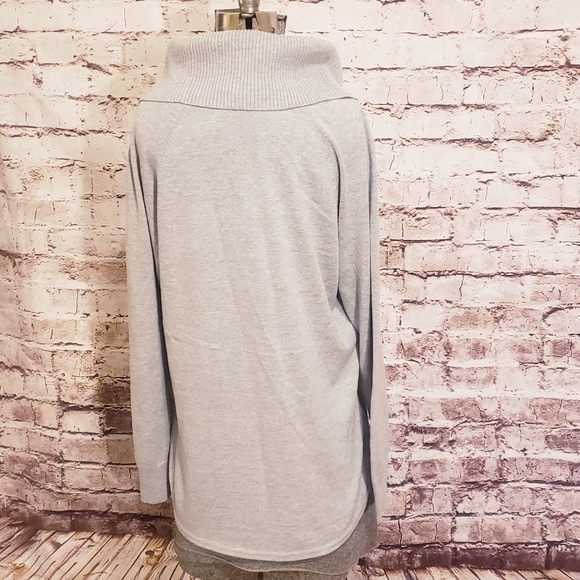 NWT Michael Kors Cowl Neck Lightweight Sweater Small - Picture 5 of 7